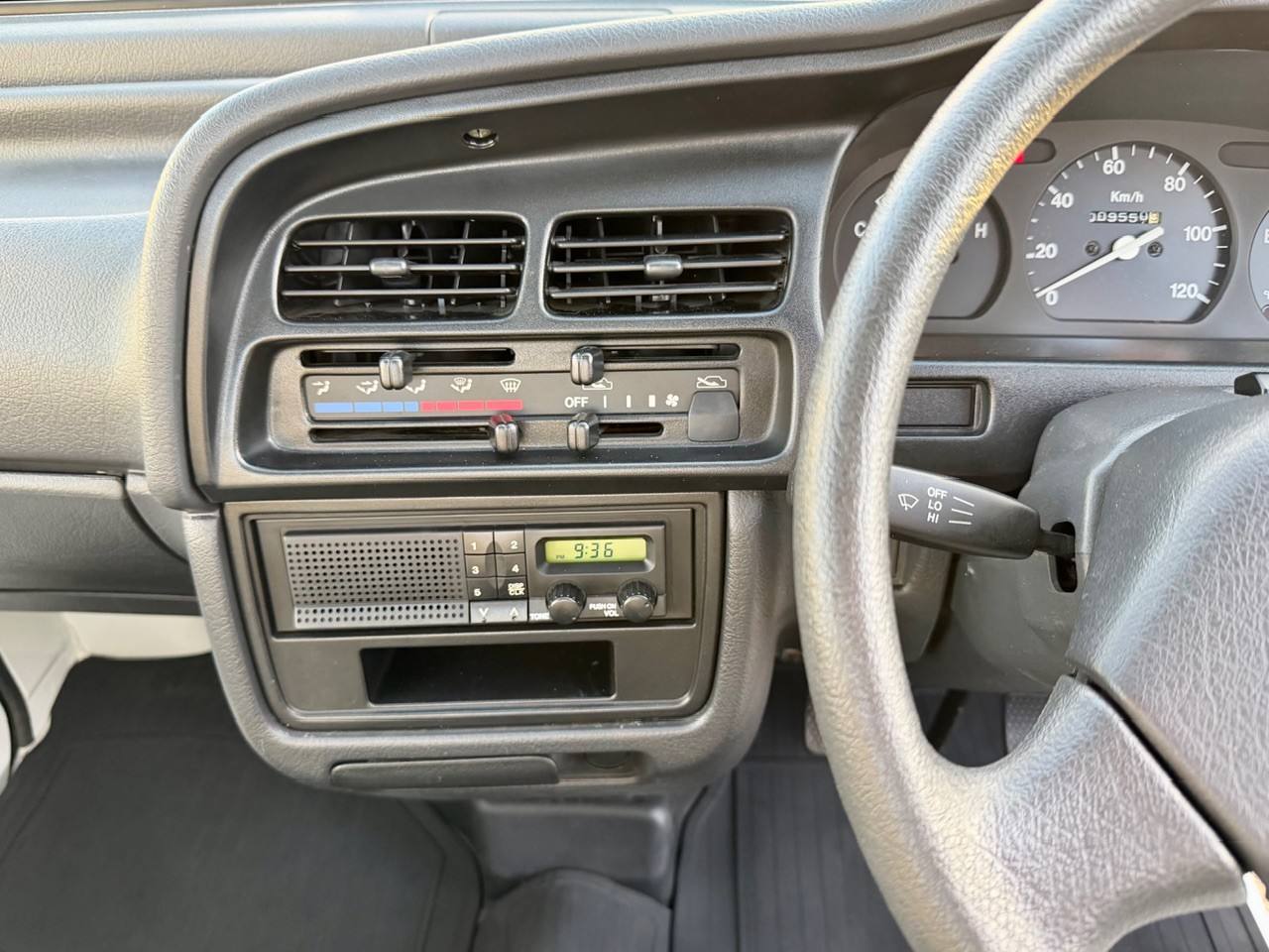1995 Suzuki Carry 4WD, 2Hi-4Hi-4Lo, 4MT, Like New!