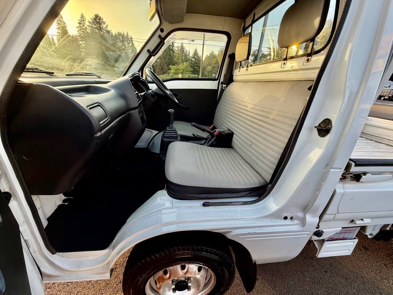 1995 Suzuki Carry 4WD, 2Hi-4Hi-4Lo, 4MT, Like New!