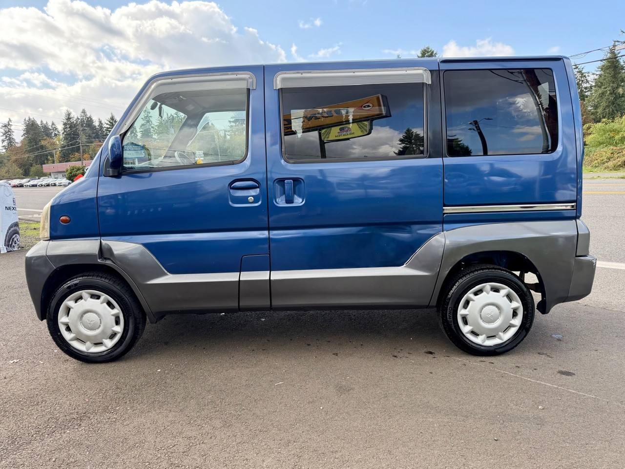 1999 Mitsubishi Town Box Wide EFI, 1100cc, 2WD, PS, PW, PL, Auto