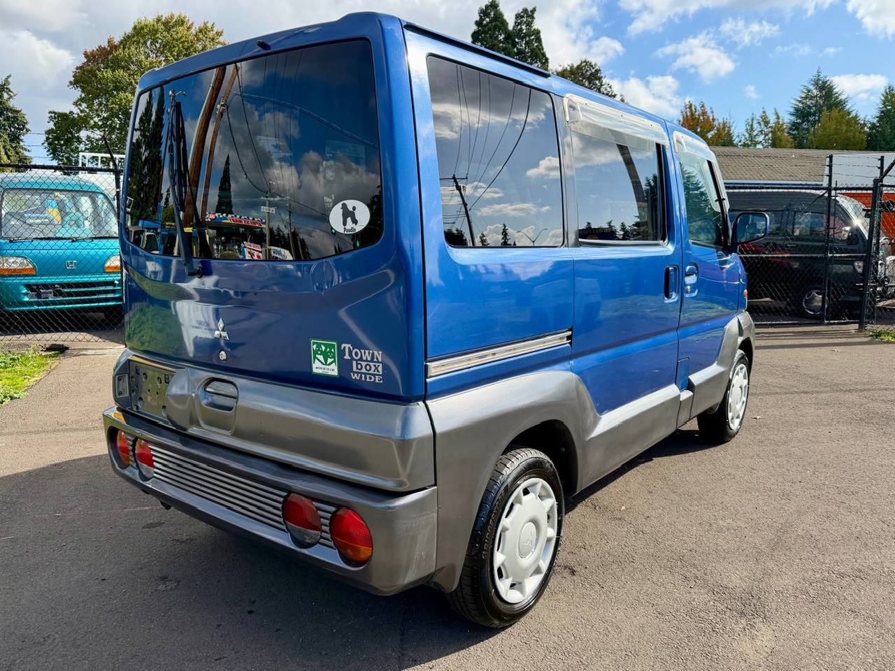 1999 Mitsubishi Town Box Wide EFI, 1100cc, 2WD, PS, PW, PL, Auto