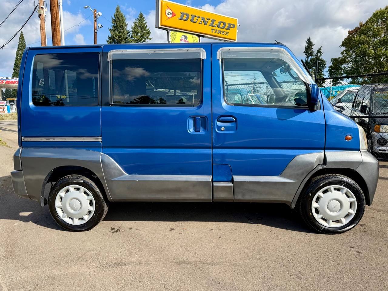 1999 Mitsubishi Town Box Wide EFI, 1100cc, 2WD, PS, PW, PL, Auto