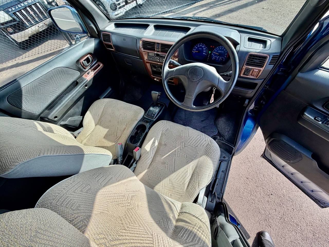 1999 Mitsubishi Town Box Wide EFI, 1100cc, 2WD, PS, PW, PL, Auto