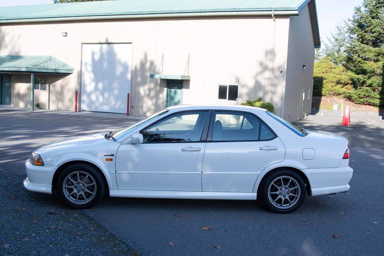2000 Honda Torneo Euro R H22A FWD, PW, PL, PS, AC, 5MT