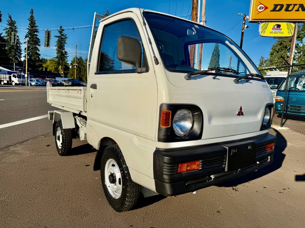 1991 Mitsubishi Minicab PTO HD Dump 4WD, 2Hi-4Hi-4Lo, 4MT, Like New