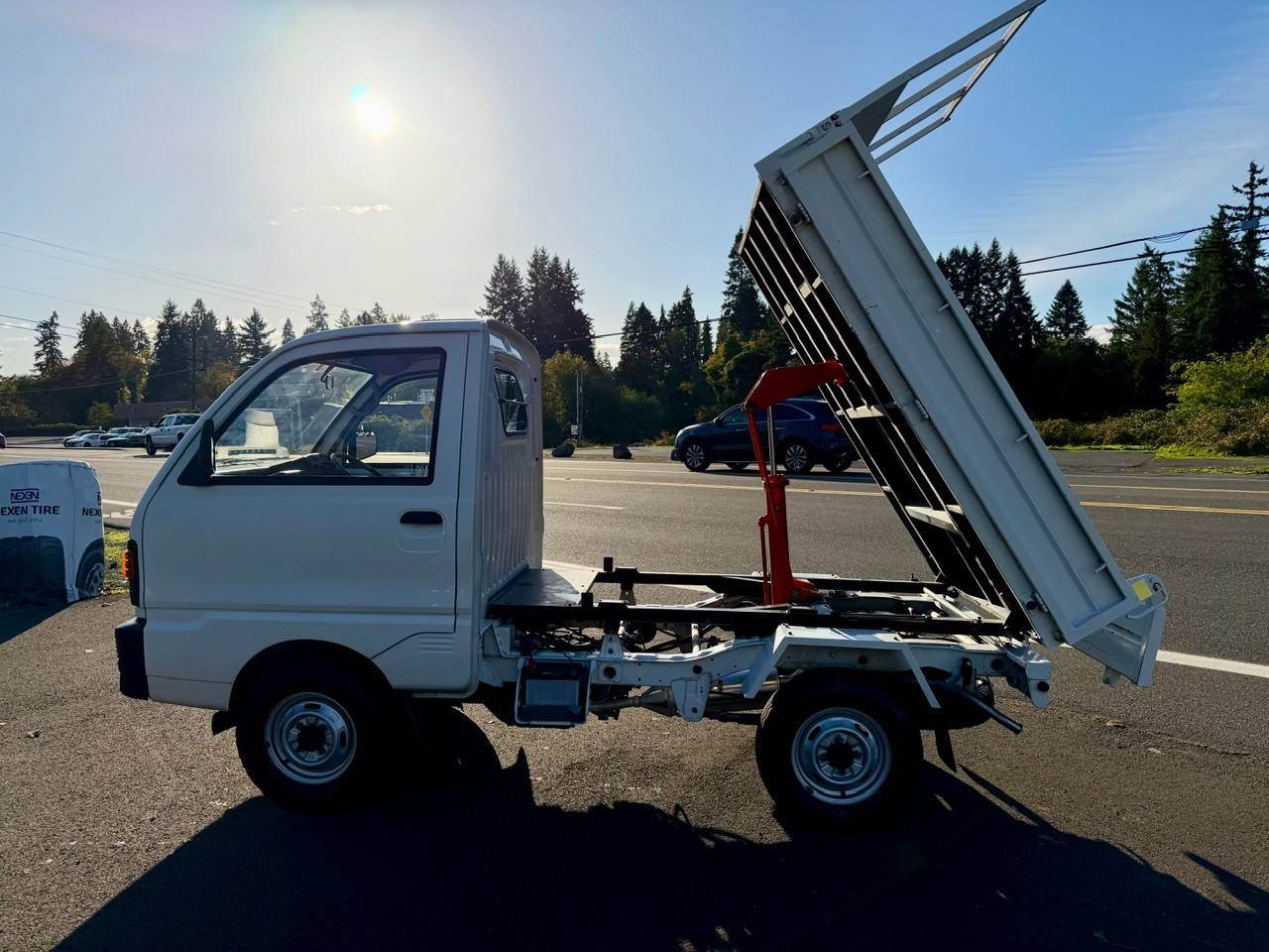 1991 Mitsubishi Minicab PTO HD Dump 4WD, 2Hi-4Hi-4Lo, 4MT, Like New