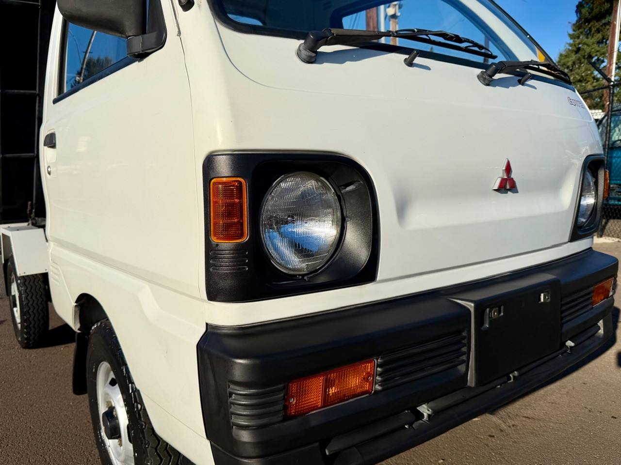 1991 Mitsubishi Minicab PTO HD Dump 4WD, 2Hi-4Hi-4Lo, 4MT, Like New
