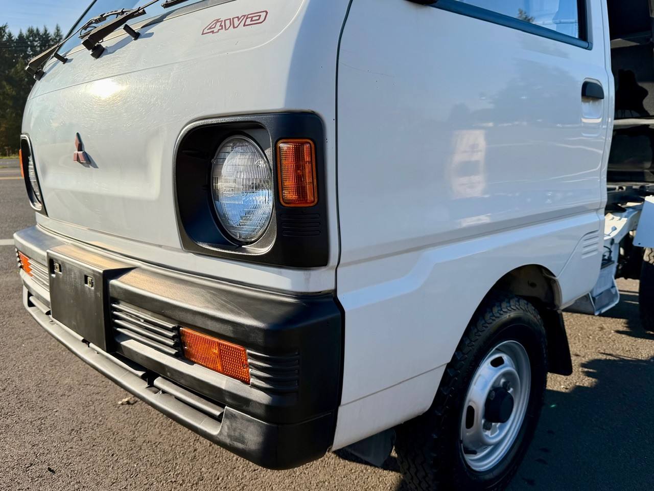 1991 Mitsubishi Minicab PTO HD Dump 4WD, 2Hi-4Hi-4Lo, 4MT, Like New