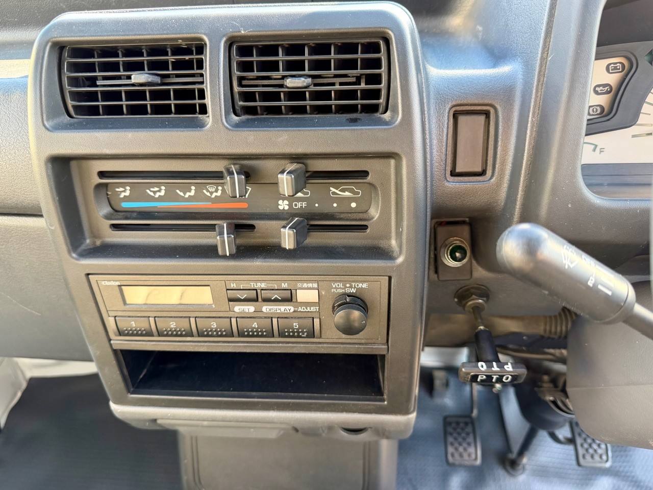 1991 Mitsubishi Minicab PTO HD Dump 4WD, 2Hi-4Hi-4Lo, 4MT, Like New