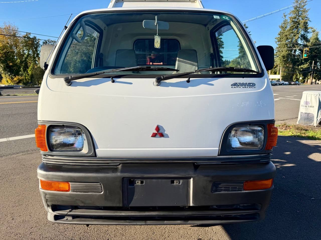1996 Mitsubishi Minicab HD Dump 4WD, 2Hi-4Hi-4Lo, 5MT