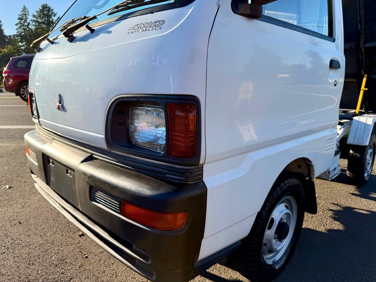 1996 Mitsubishi Minicab HD Dump 4WD, 2Hi-4Hi-4Lo, 5MT