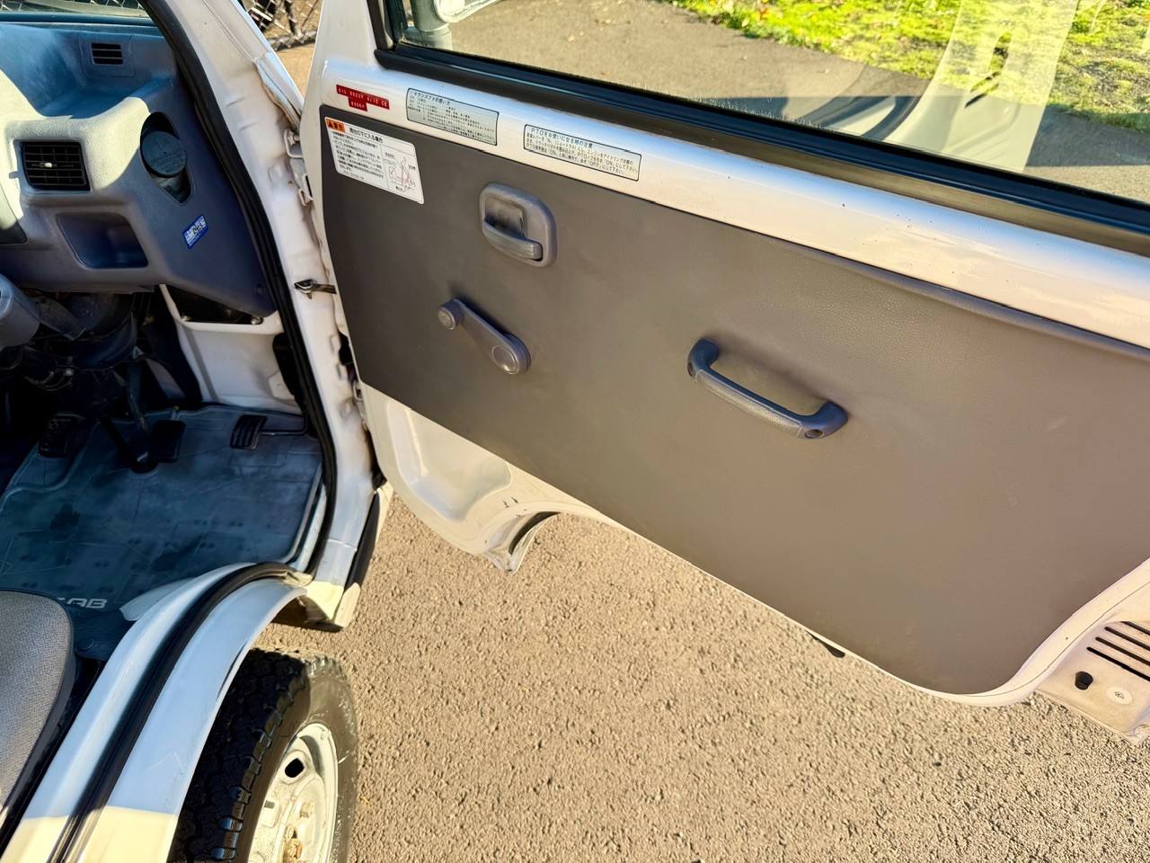 1996 Mitsubishi Minicab HD Dump 4WD, 2Hi-4Hi-4Lo, 5MT