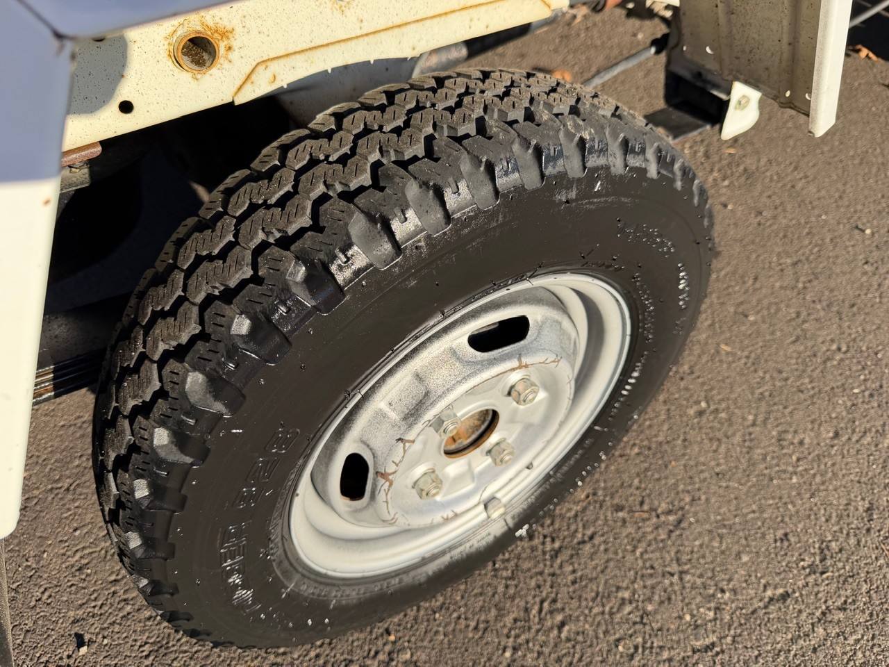 1996 Mitsubishi Minicab HD Dump 4WD, 2Hi-4Hi-4Lo, 5MT