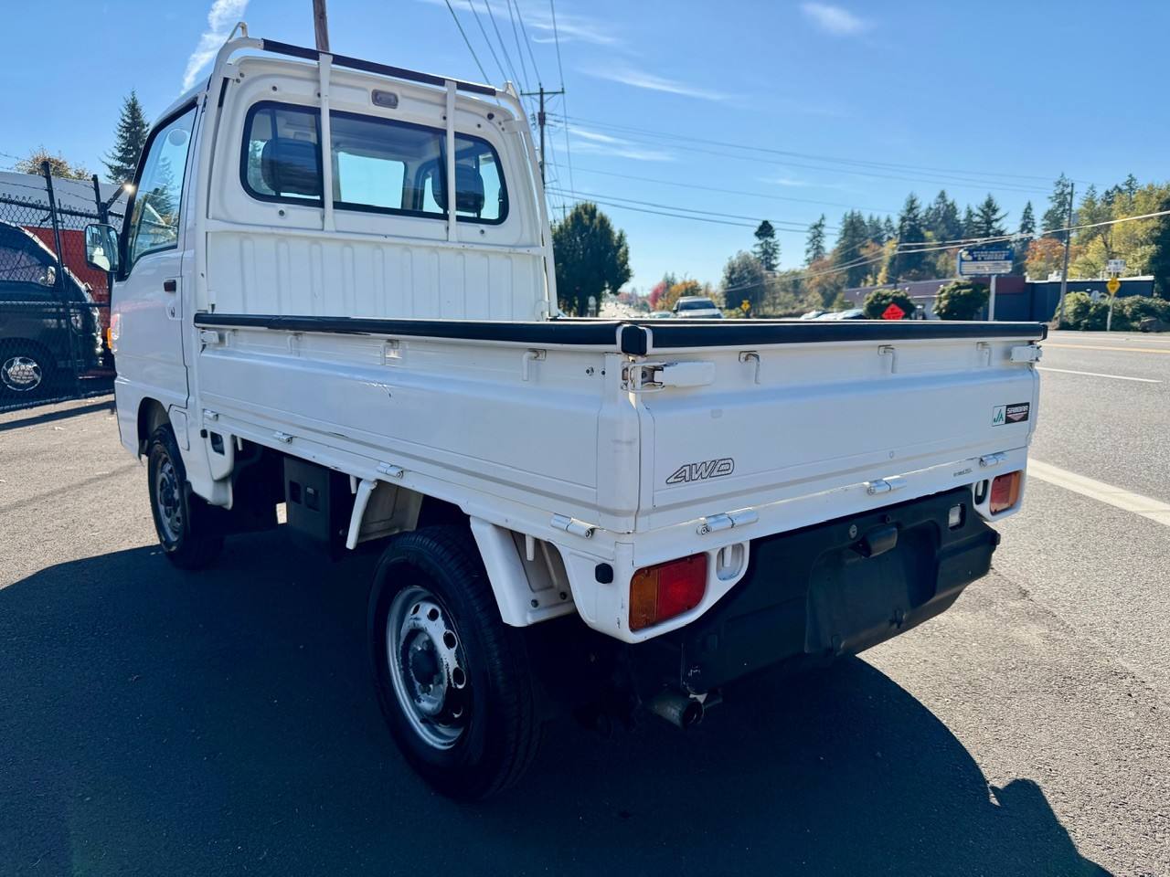 1996 Subaru Sambar 4WD, 2Hi-4Hi, Extra Low Gear, 5MT