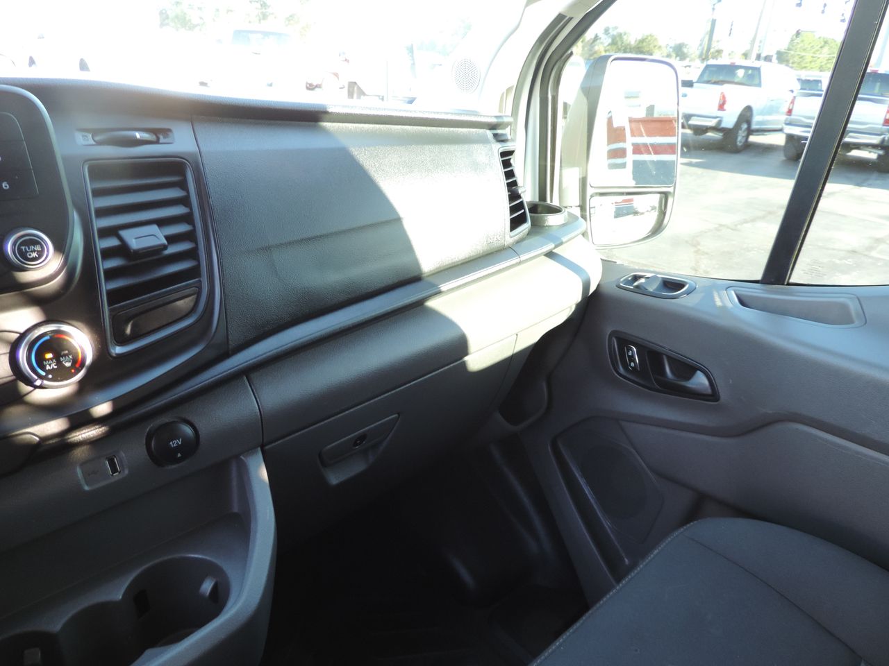 2023 Ford Transit 250 Van