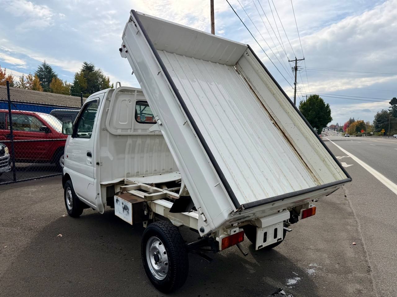 1999 Suzuki Carry SD Dump EFI 4WD, 2Hi-4Hi-4Lo, AC, 5MT, Difflock