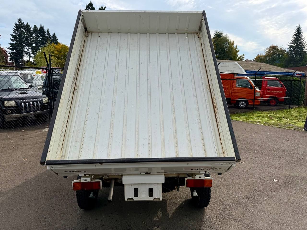 1999 Suzuki Carry SD Dump EFI 4WD, 2Hi-4Hi-4Lo, AC, 5MT, Difflock