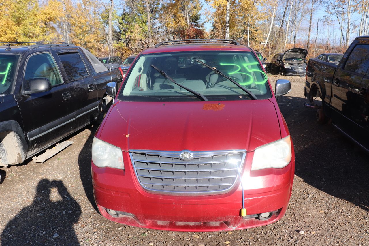 2009 Chrysler Town & Country Touring