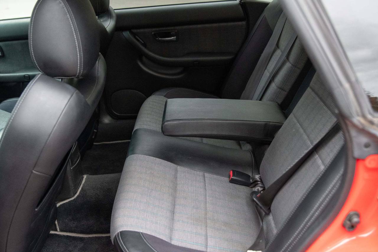 2000 Subaru Legacy B4 Blitzen Twin Turbo Intercooled 4WD, Auto
