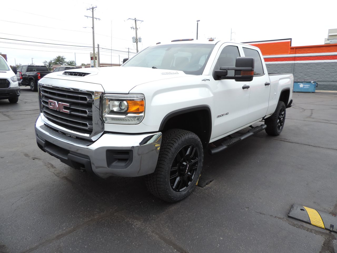 2018 GMC Sierra 3500HD Crew Cab W/T 4WD