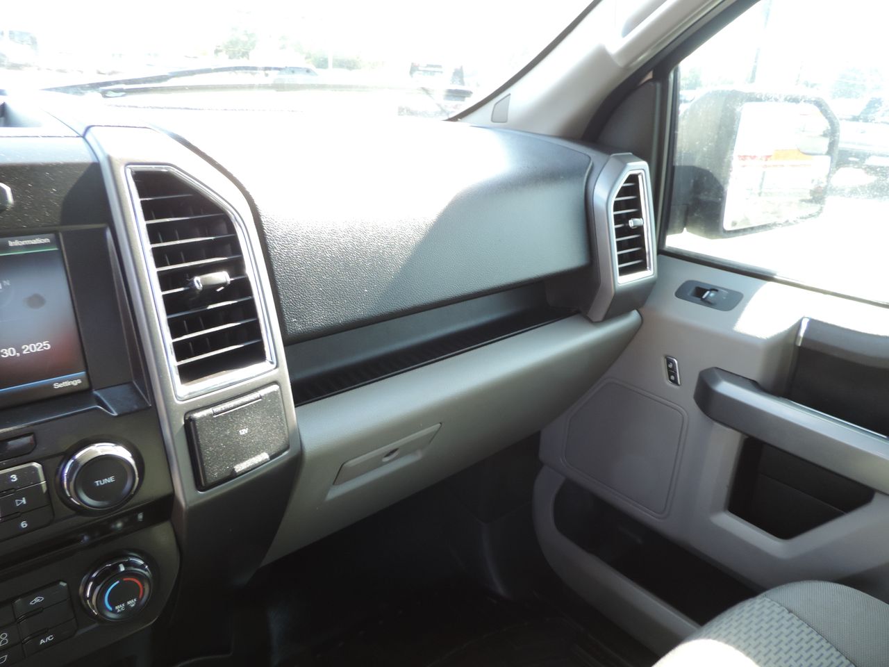 2015 Ford F-150 XLT SuperCrew 4WD