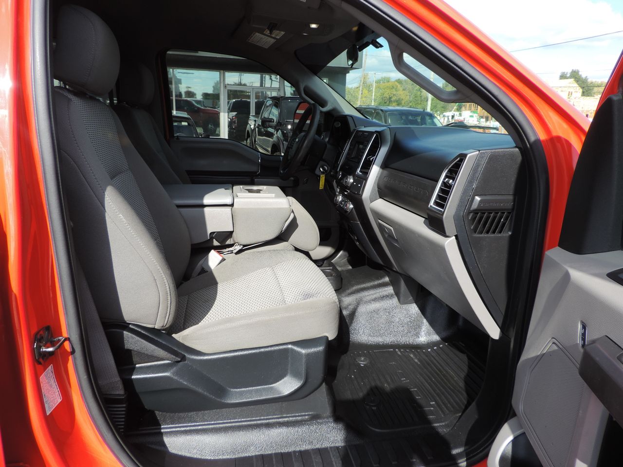 2018 Ford F-350 SD Crew Cab XLT Bale Bed 4WD