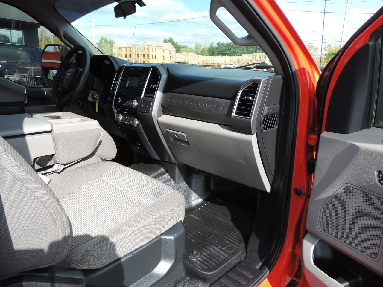 2018 Ford F-350 SD Crew Cab XLT Bale Bed 4WD