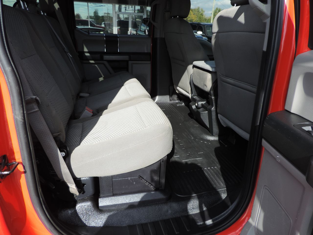 2018 Ford F-350 SD Crew Cab XLT Bale Bed 4WD