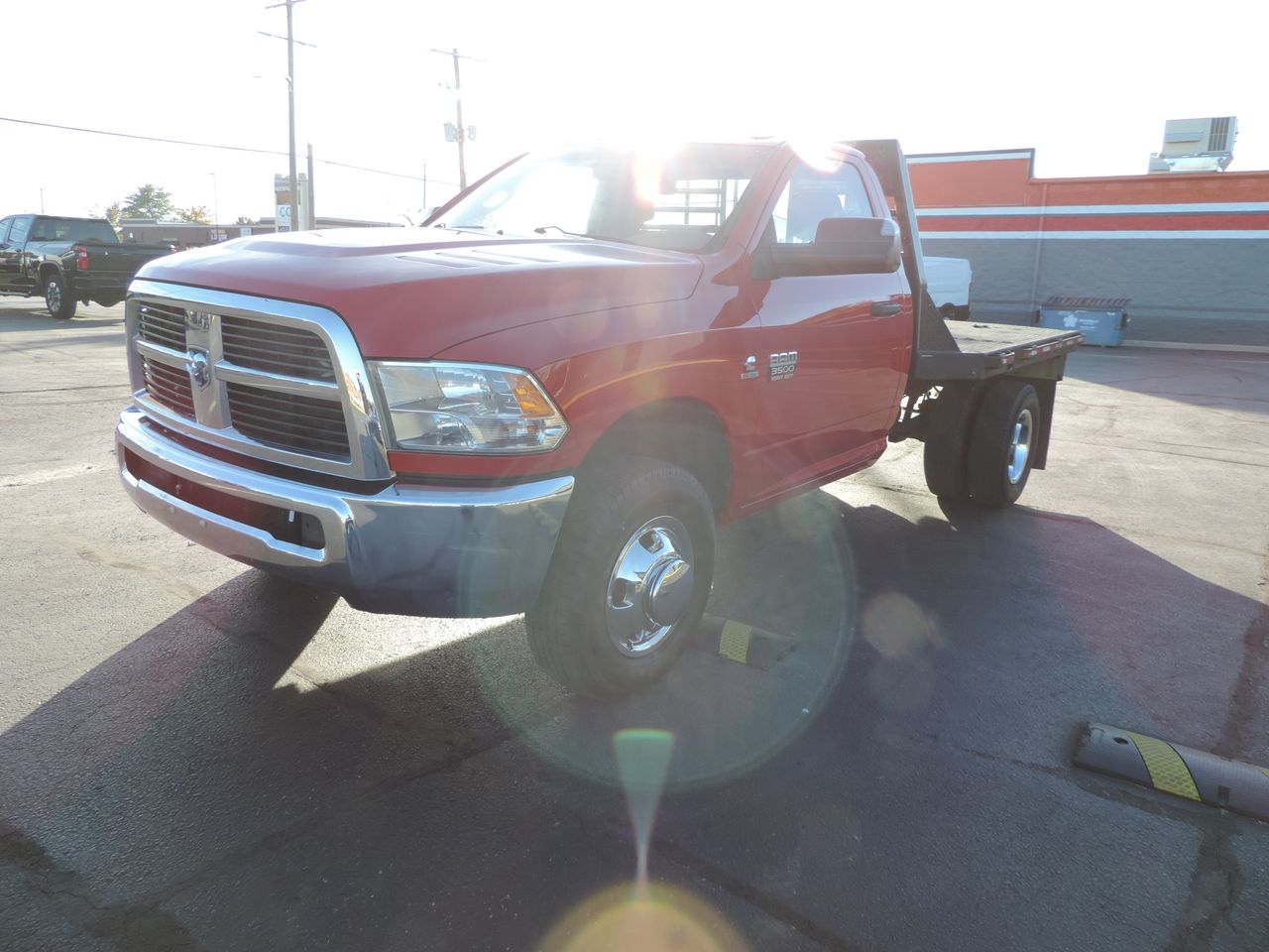 2012 RAM 3500 Reg. Cab ST Flatbed DRW 4WD