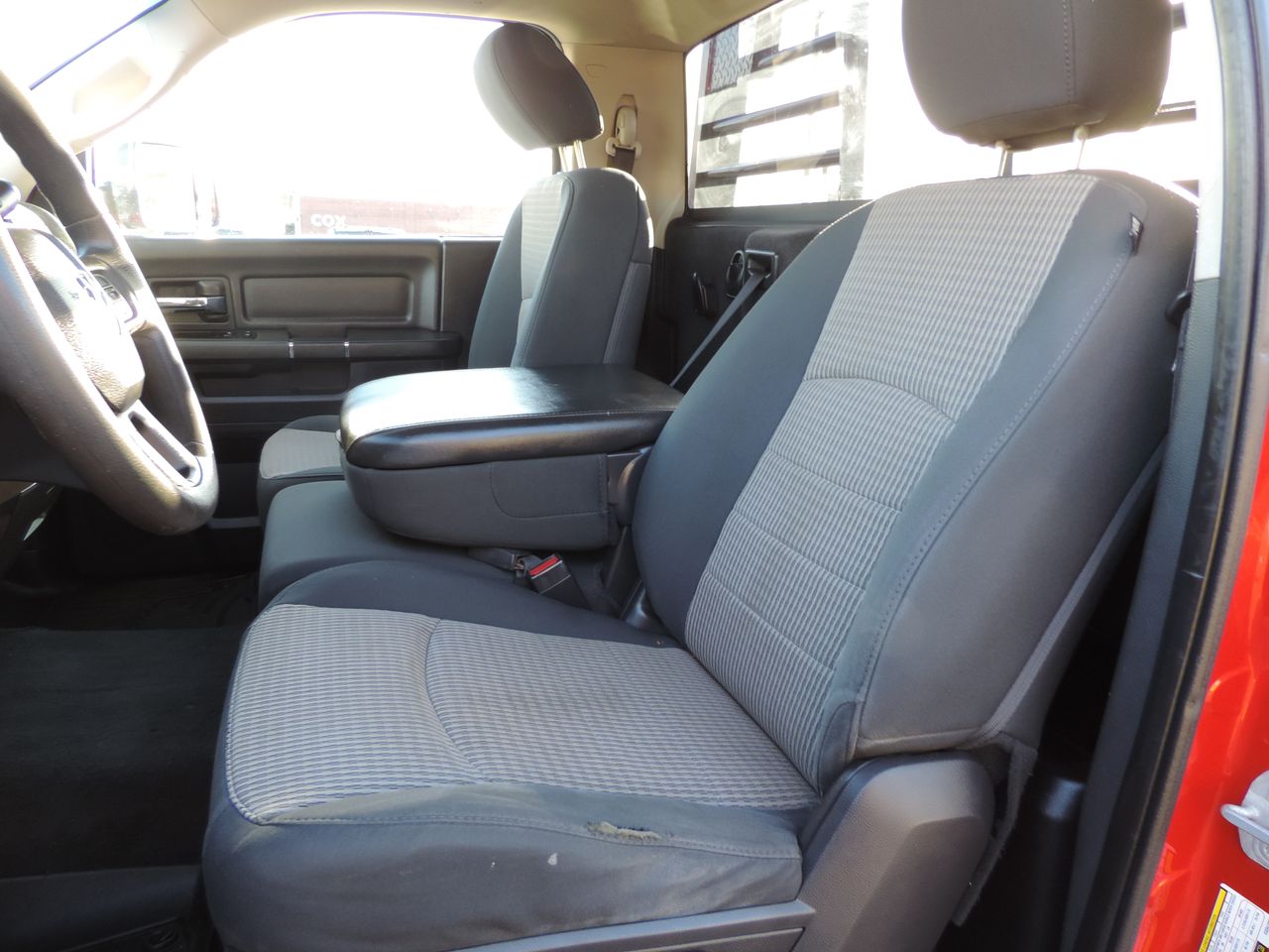2012 RAM 3500 Reg. Cab ST Flatbed DRW 4WD