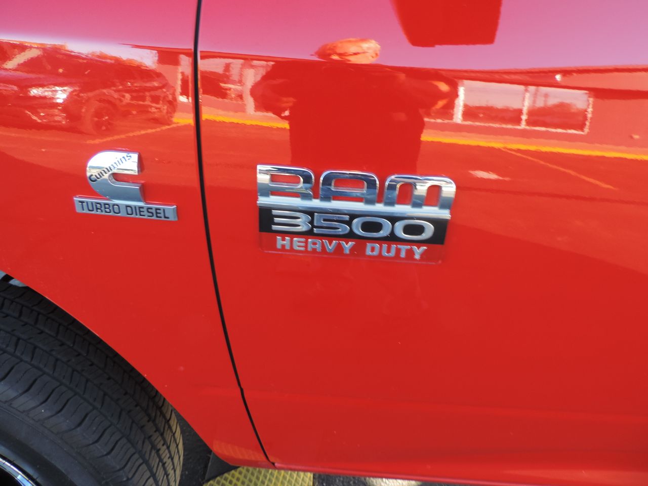 2012 RAM 3500 Reg. Cab ST Flatbed DRW 4WD