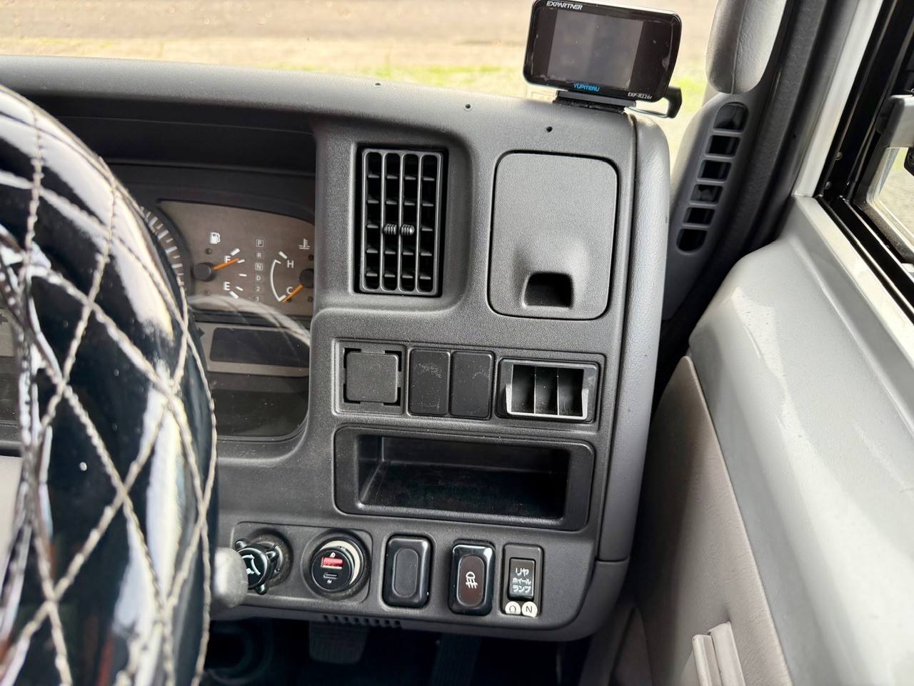 2000 Nissan Civilian Touring 9-Pass Camper  4.2L Diesel, Dually, Auto