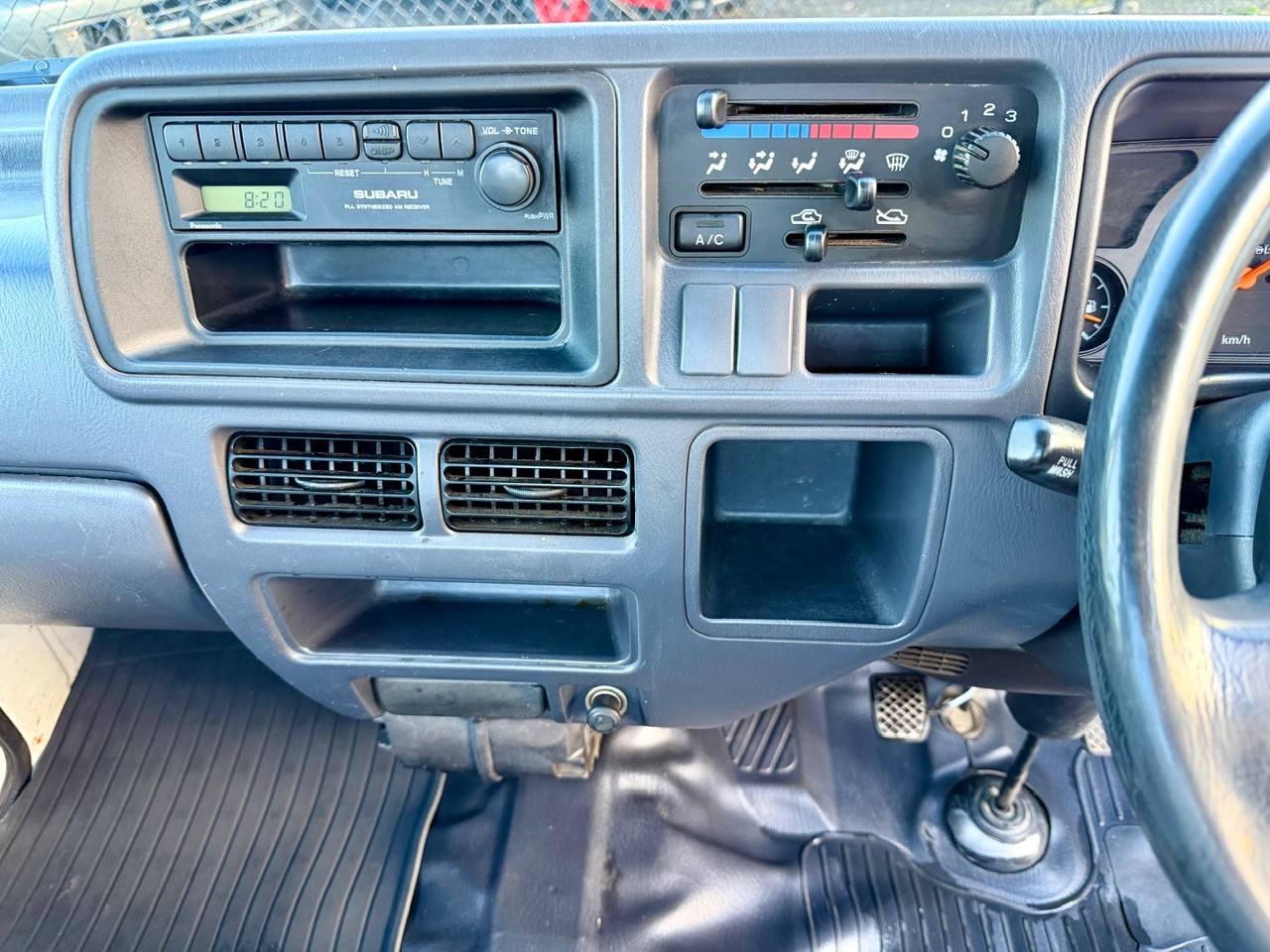 2000 Subaru Sambar EFI 4WD, 2Hi-4Hi, EL Gear, PS, AC, Airbag, 5MT