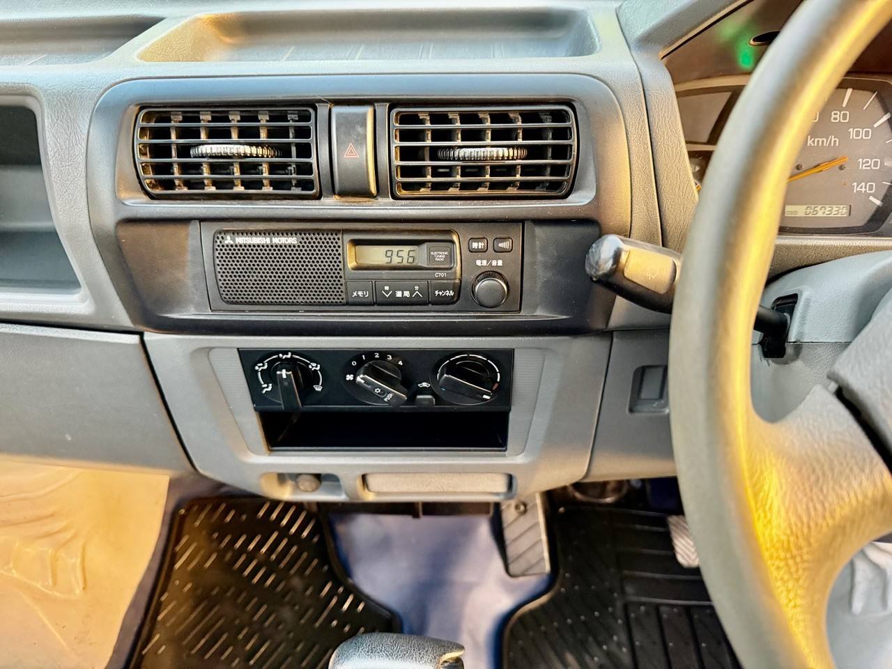 2000 Mitsubishi Minicab EFI 4WD, 2Hi-4Hi, PS, AC, Automatic