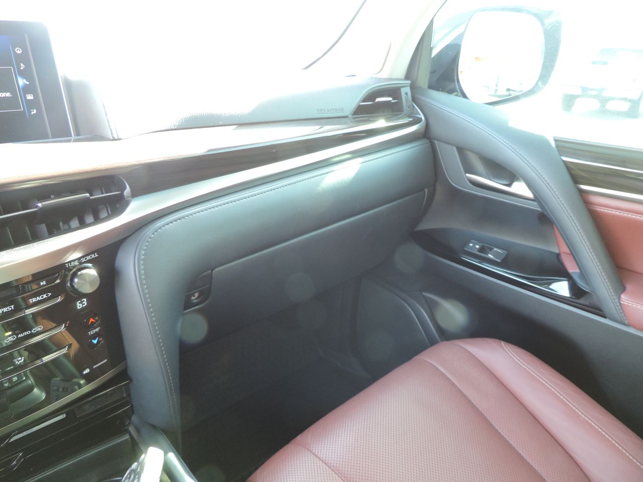 2018 Lexus LX 570 Three-Row