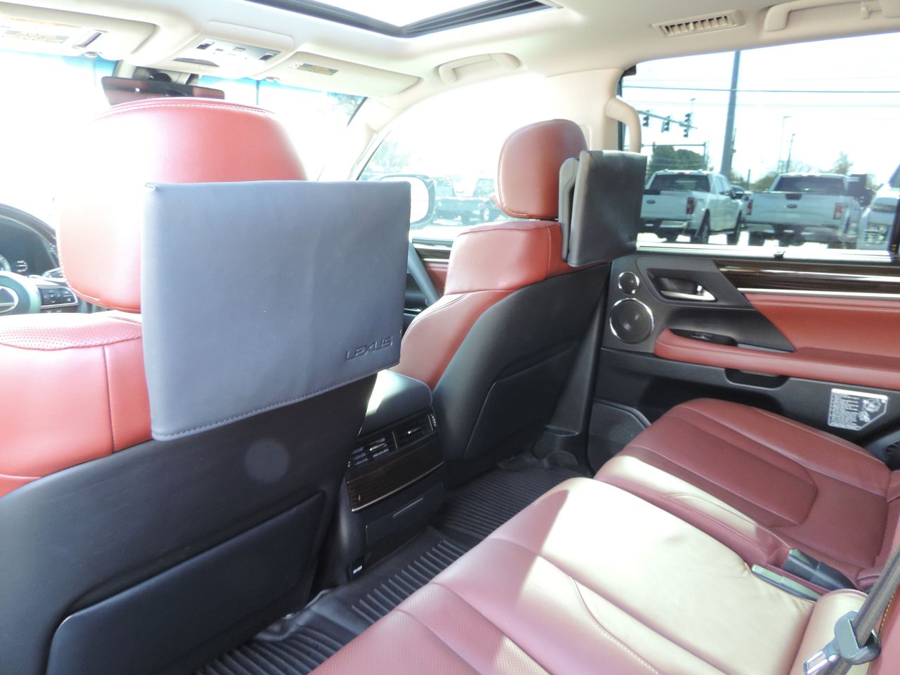 2018 Lexus LX 570 Three-Row
