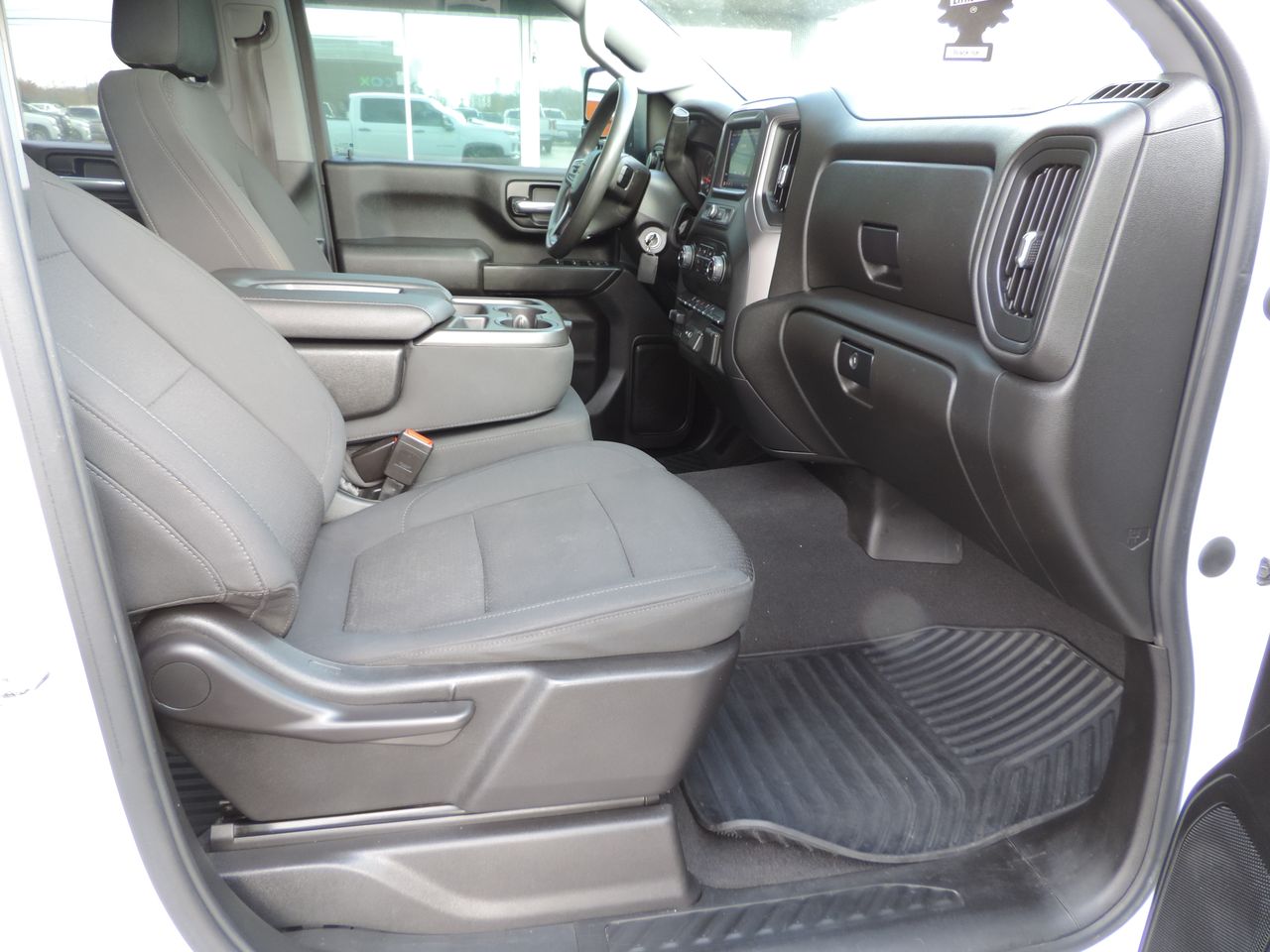 2022 Chevrolet Silverado 2500HD Crew Cab Custom 4WD