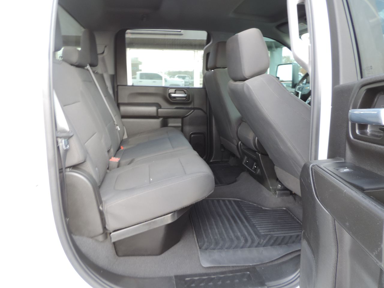 2022 Chevrolet Silverado 2500HD Crew Cab Custom 4WD