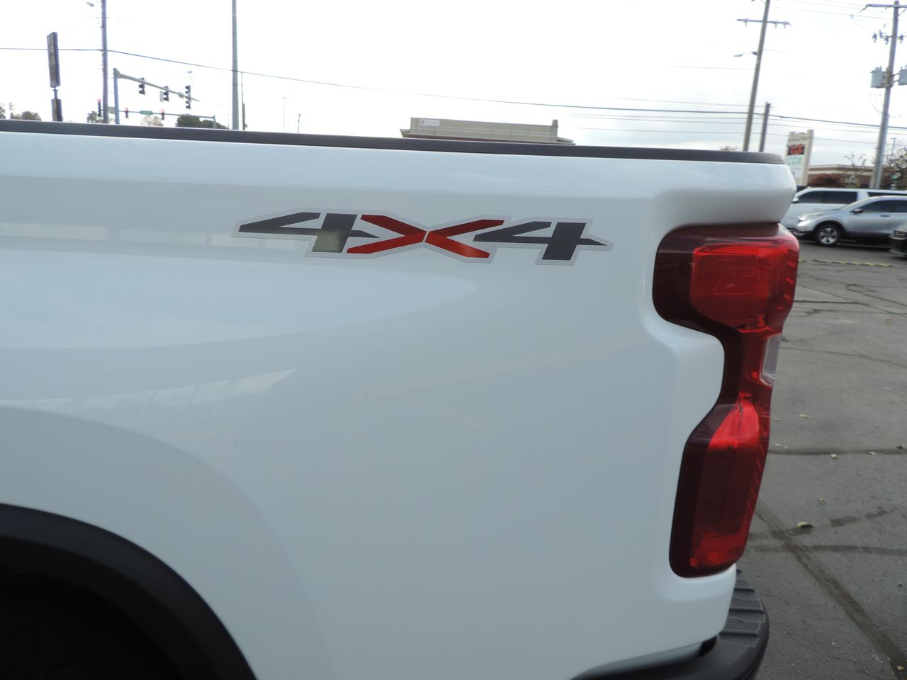 2022 Chevrolet Silverado 2500HD Crew Cab Custom 4WD