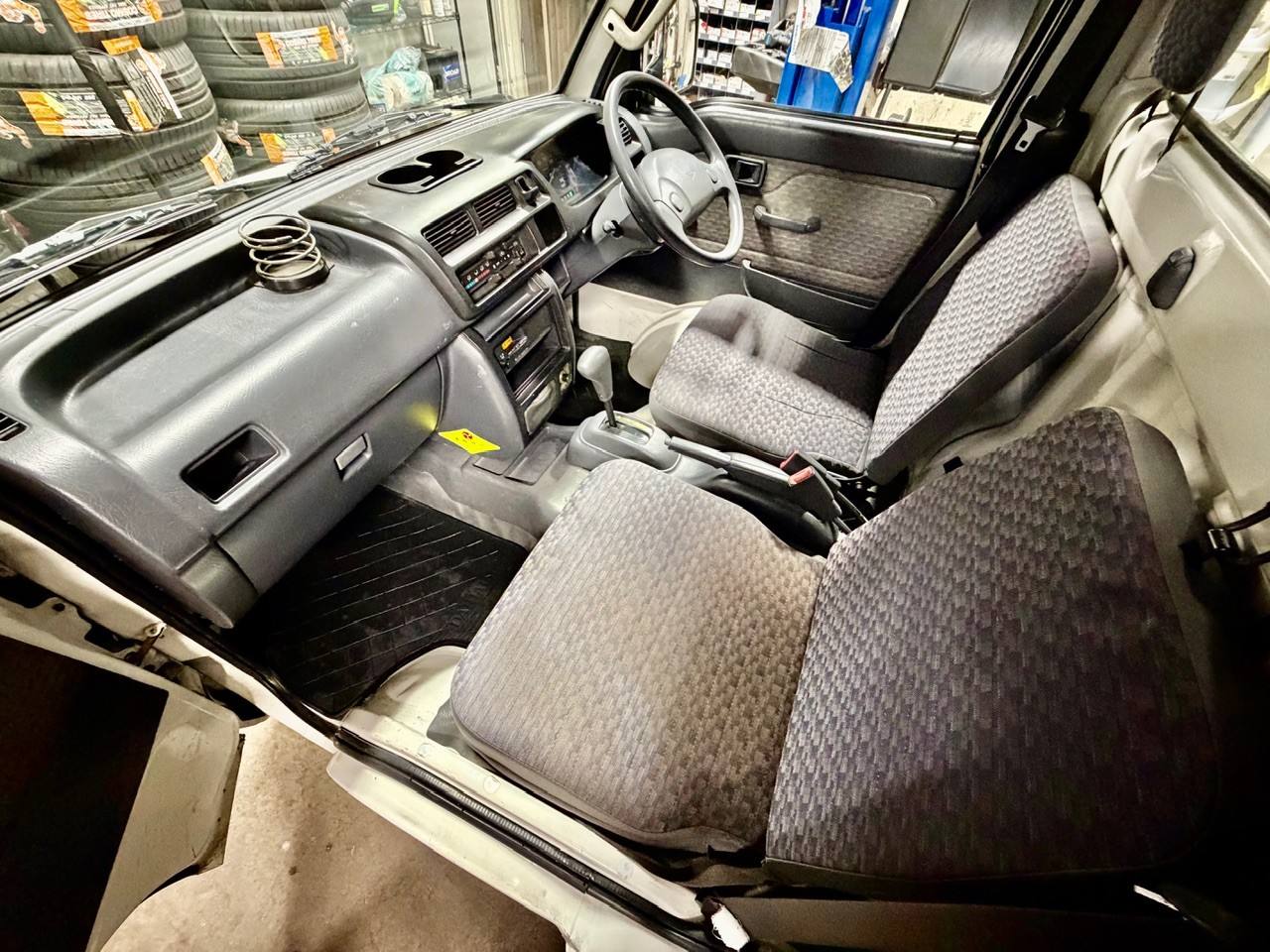 2000 Daihatsu Hi-Jet EFI DLI DOHC 2WD, AC, PS, Automatic, Mint!