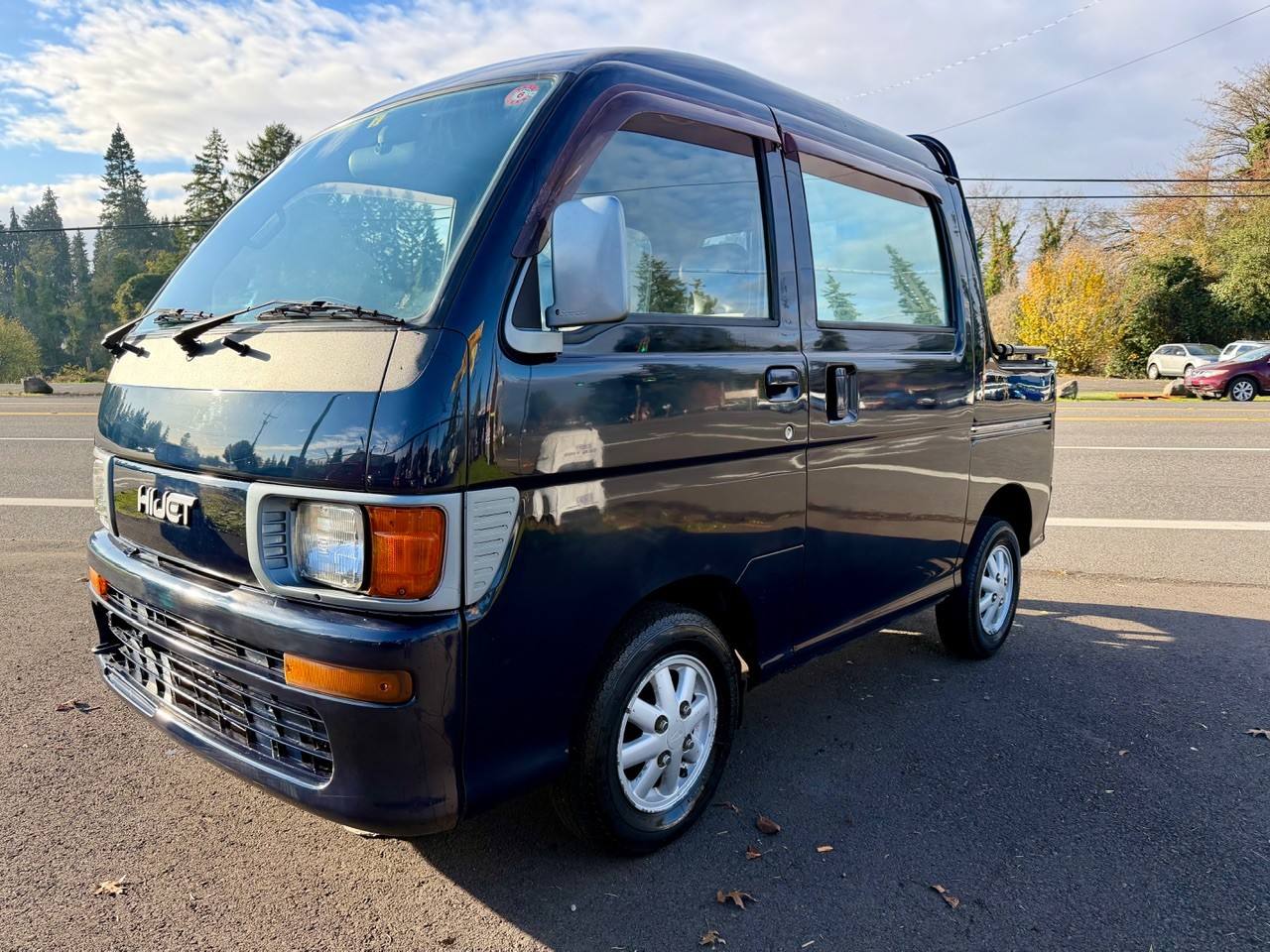 1998 Daihatsu Hi-Jet Deck Van Twincam 12V, 4WD, 2Hi-4Hi, AC, 5MT