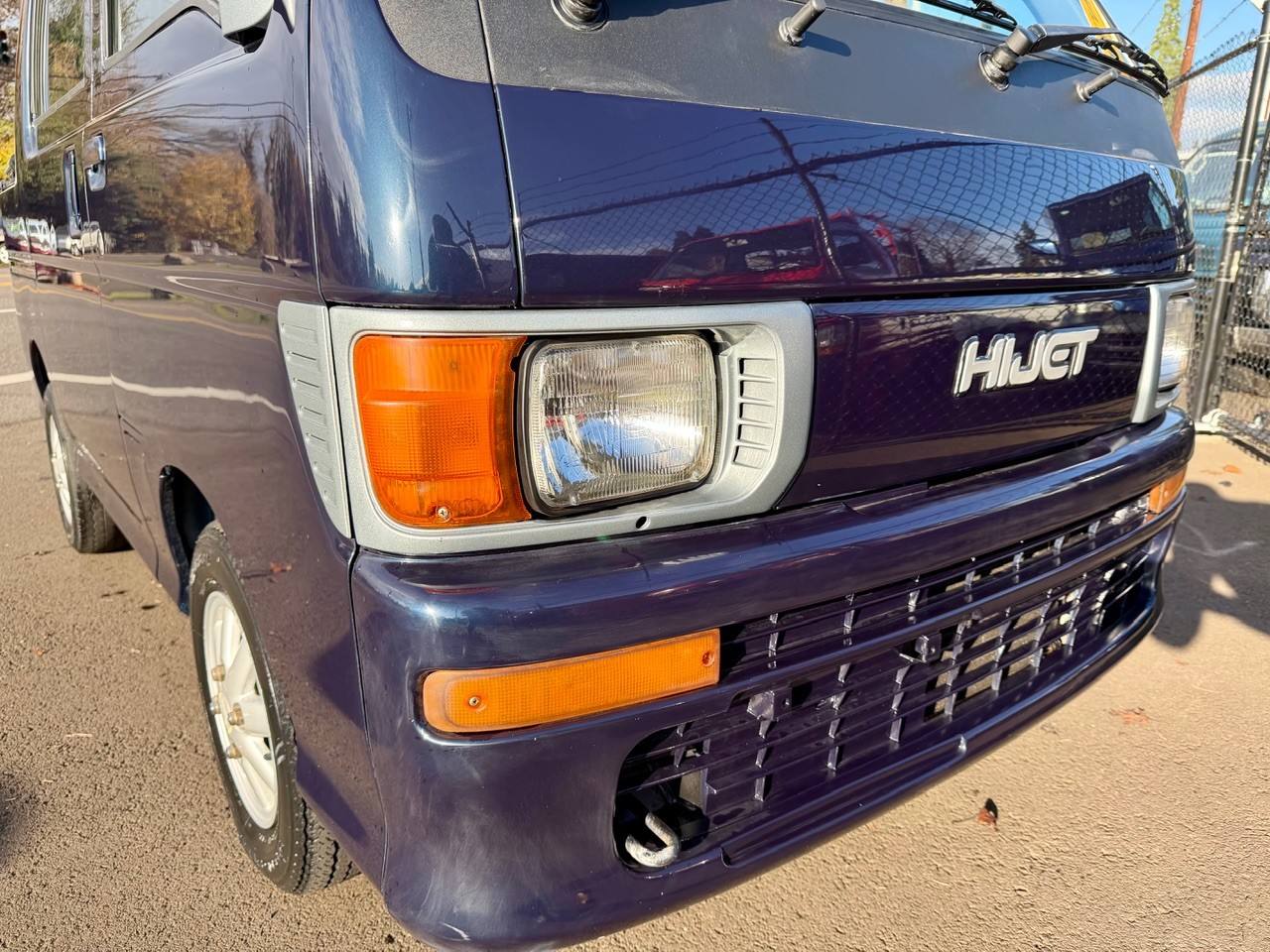 1998 Daihatsu Hi-Jet Deck Van Twincam 12V, 4WD, 2Hi-4Hi, AC, 5MT
