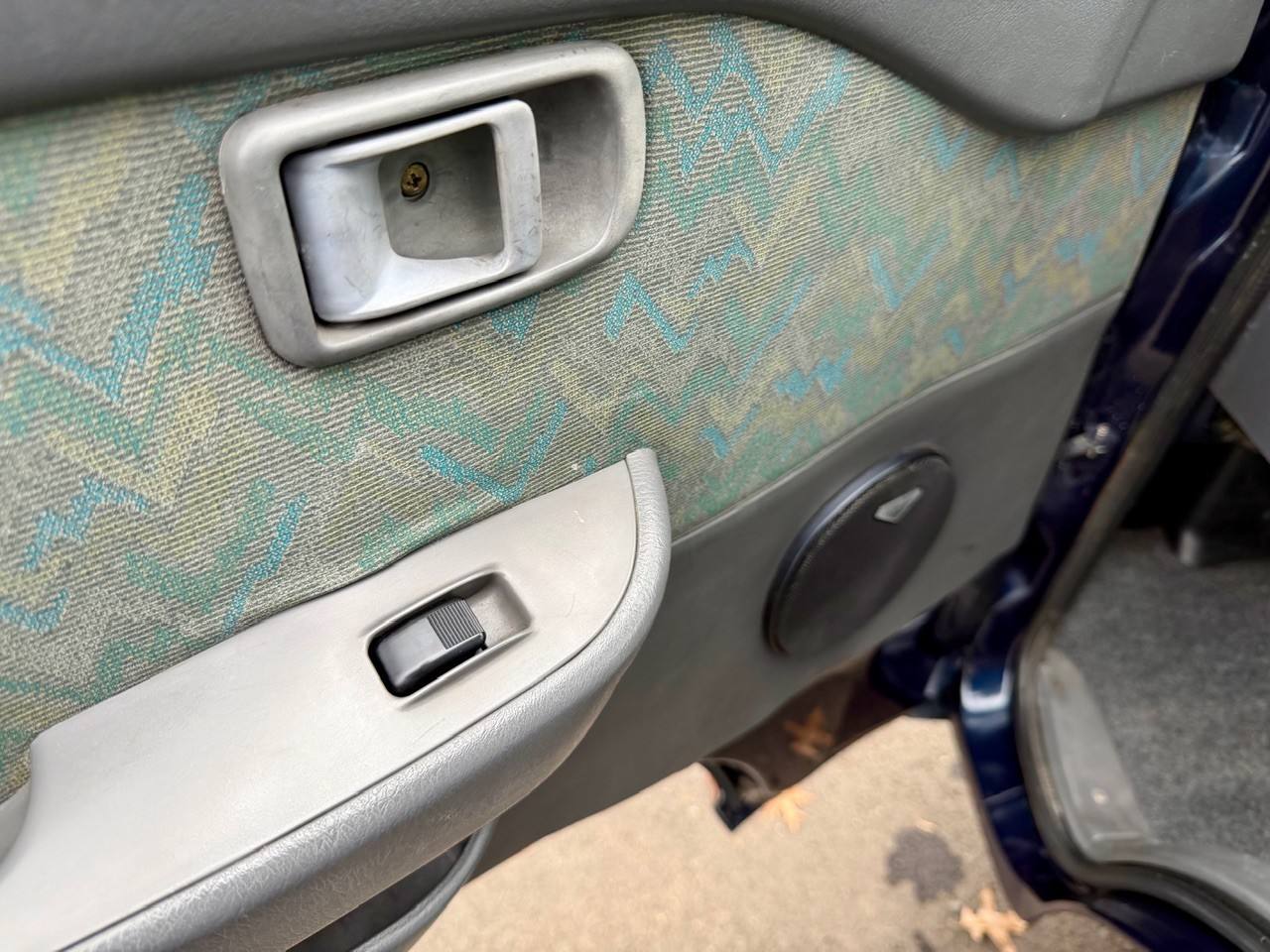 1998 Daihatsu Hi-Jet Deck Van Twincam 12V, 4WD, 2Hi-4Hi, AC, 5MT