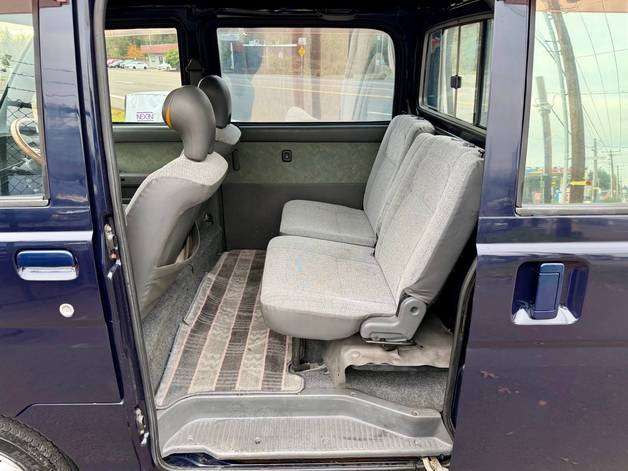 1998 Daihatsu Hi-Jet Deck Van Twincam 12V, 4WD, 2Hi-4Hi, AC, 5MT