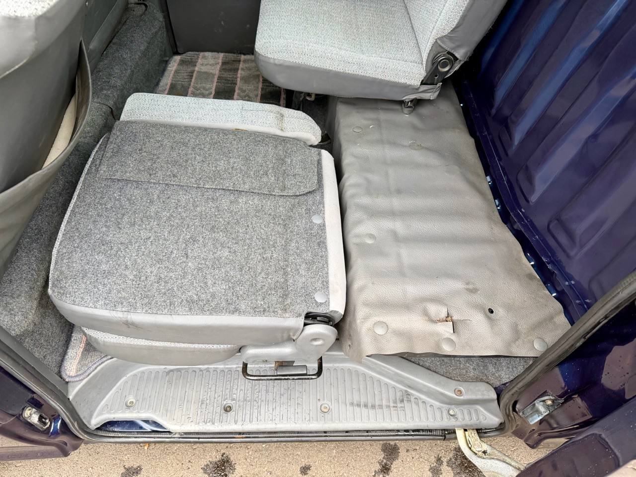 1998 Daihatsu Hi-Jet Deck Van Twincam 12V, 4WD, 2Hi-4Hi, AC, 5MT
