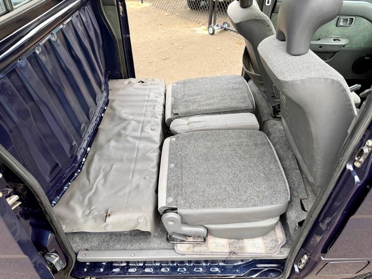 1998 Daihatsu Hi-Jet Deck Van Twincam 12V, 4WD, 2Hi-4Hi, AC, 5MT