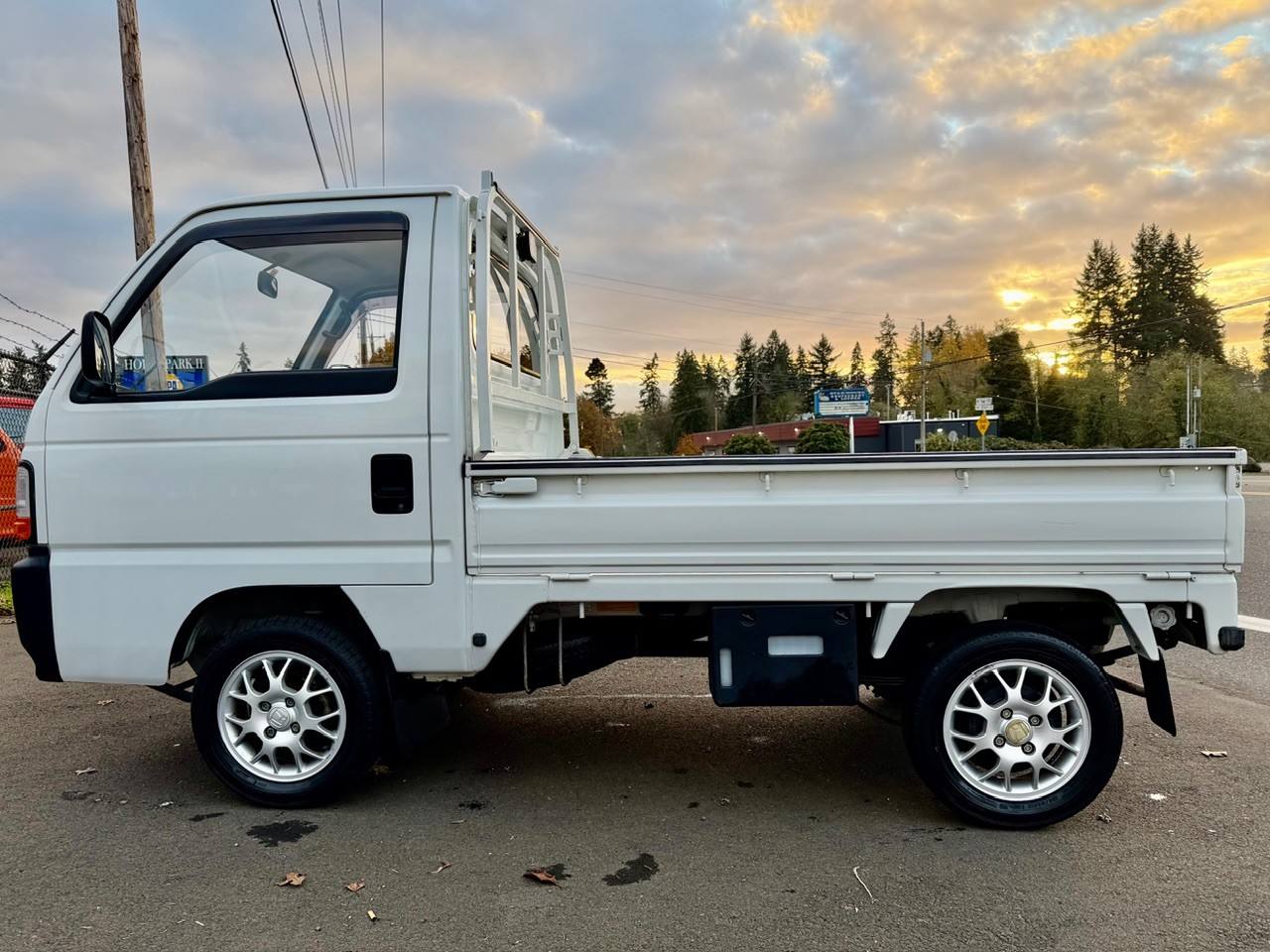 1995 Honda Acty Super Delux RealTime 4WD Mid-Engine, 5MT