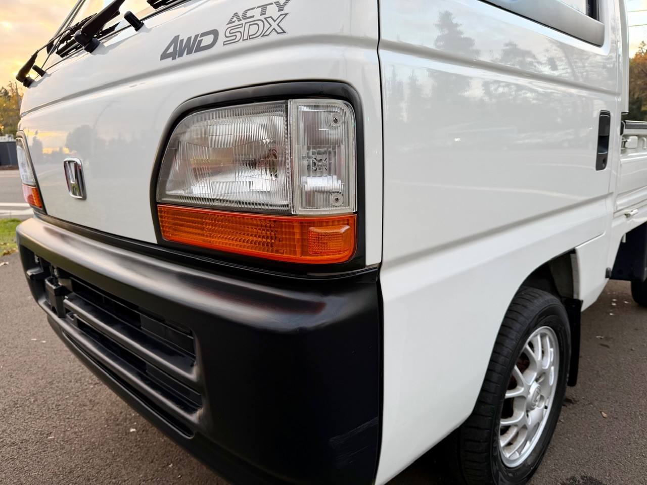 1995 Honda Acty Super Delux RealTime 4WD Mid-Engine, 5MT