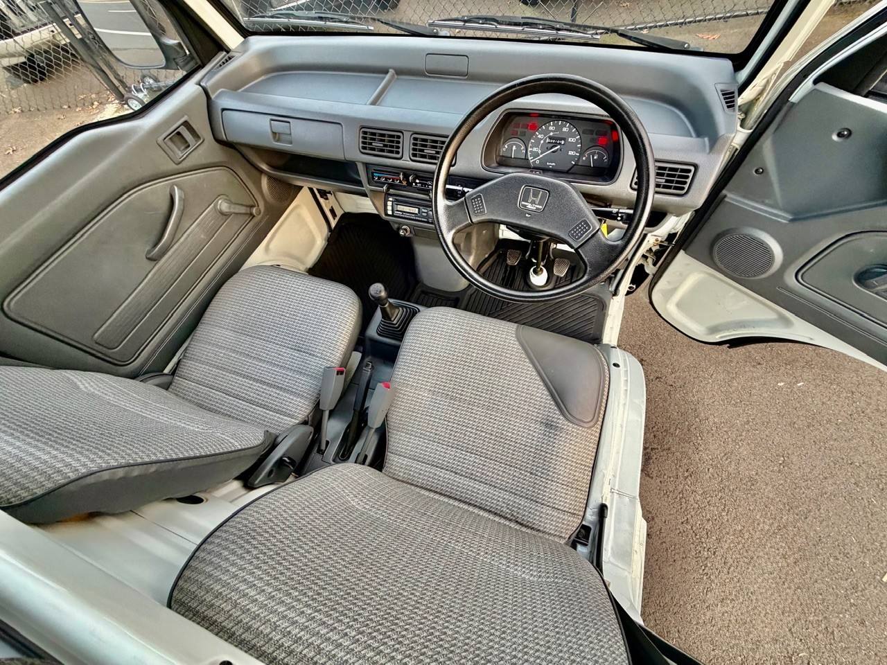 1995 Honda Acty Super Delux RealTime 4WD Mid-Engine, 5MT