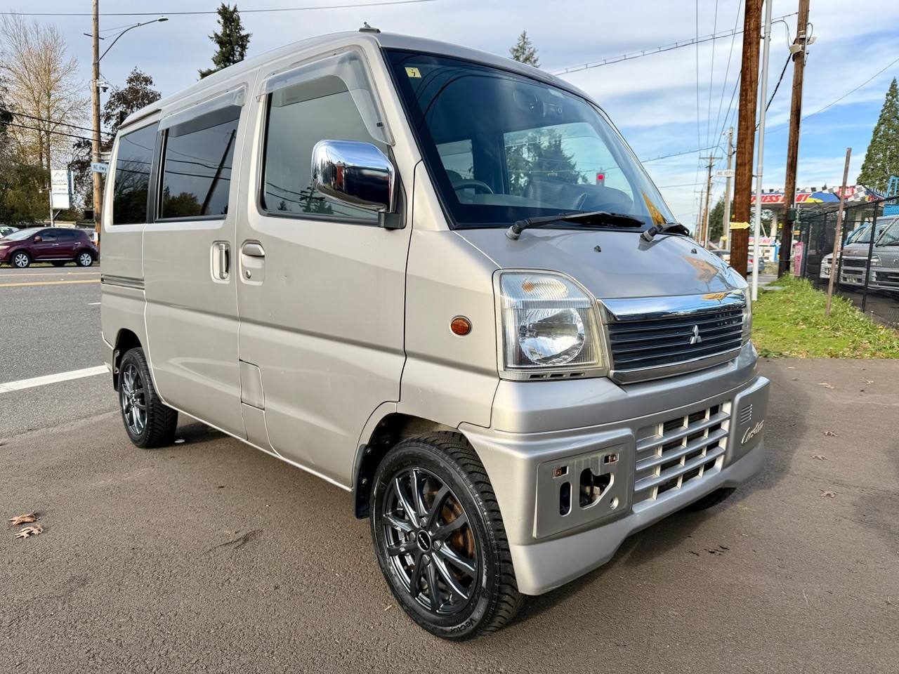 2000 Mitsubishi Townbox EFI 4WD, PS, AC,PW, PL, Airbags, Auto