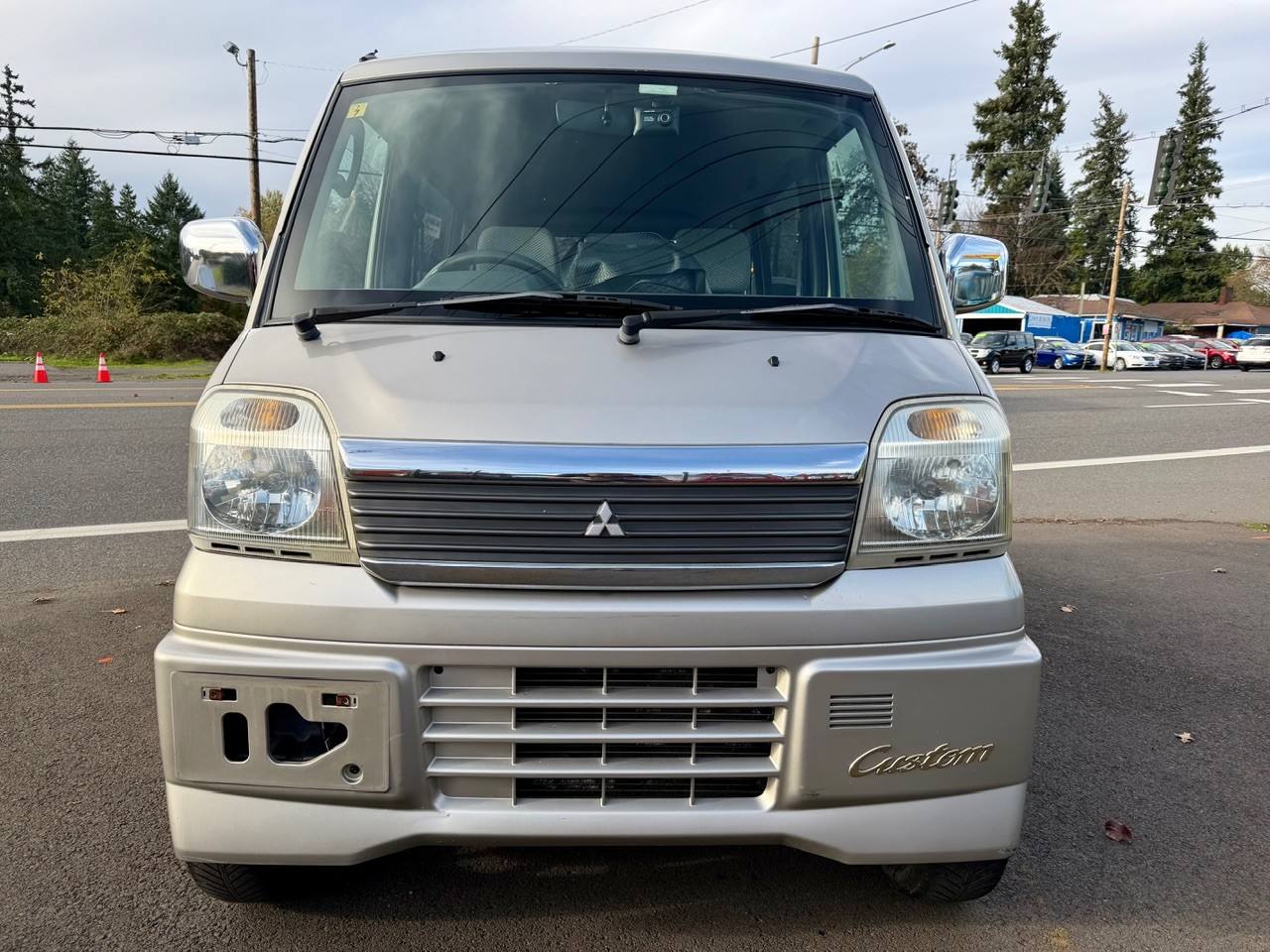 2000 Mitsubishi Townbox EFI 4WD, PS, AC,PW, PL, Airbags, Auto
